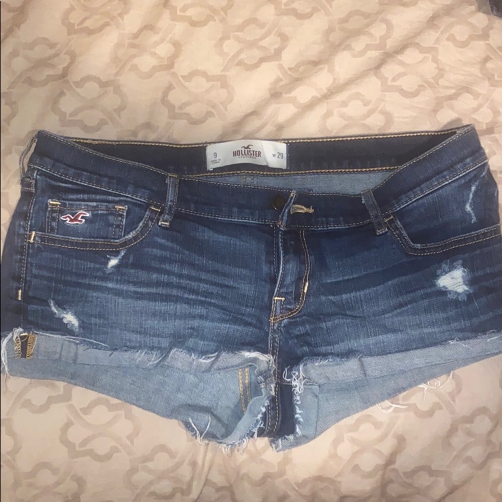 Juniors Hollister’s dark blue Jean shorts size 9